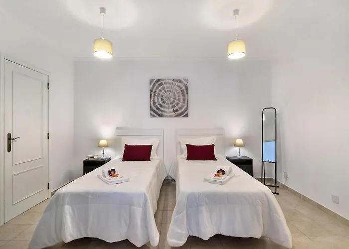 Manelito House By Sunyway *